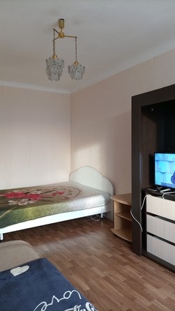 
  Сдам посуточно в аренду 1-комнатную квартиру, 33 м², Красноярск

. Фото 2.