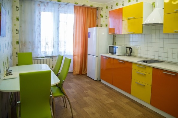 
  Сдам посуточно в аренду 2-комнатную квартиру, 54 м², Красноярск

. Фото 1.