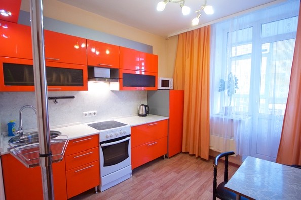 
  Сдам посуточно в аренду 1-комнатную квартиру, 45 м², Красноярск

. Фото 3.