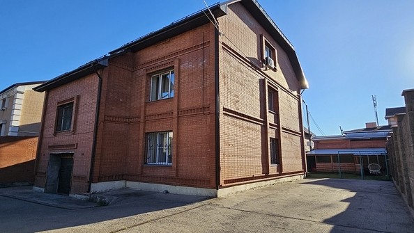 
   Продам дом, 540.3 м², Красноярск

. Фото 1.