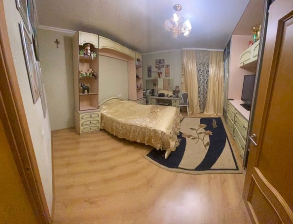 
   Продам 4-комнатную, 83.6 м², Даурская ул, 16

. Фото 6.