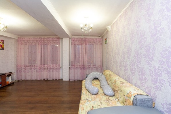 
   Продам 3-комнатную, 80 м², Ульяновский пр-кт, 30

. Фото 1.