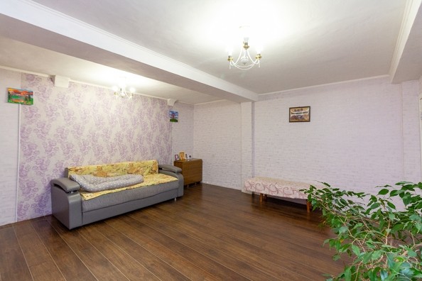 
   Продам 3-комнатную, 80 м², Ульяновский пр-кт, 30

. Фото 4.