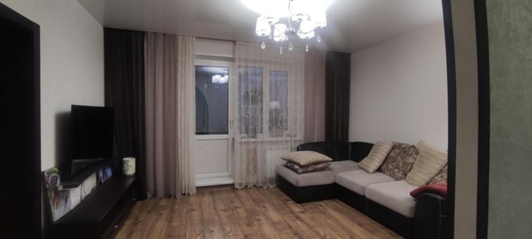 
   Продам 3-комнатную, 68.9 м², Алексеева ул, 111

. Фото 12.