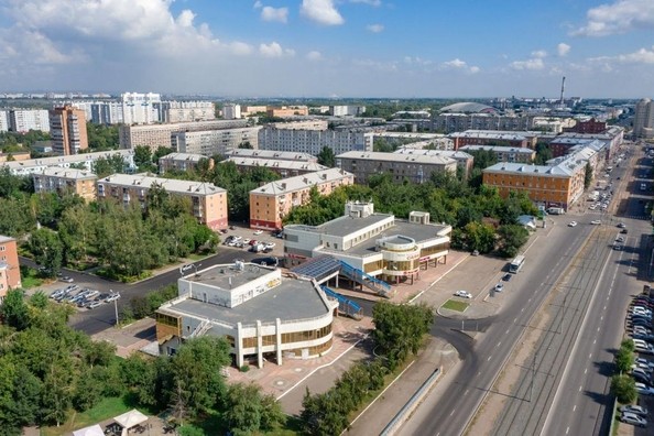 
   Продам помещение свободного назначения, 4400 м², Красноярский Рабочий пр-кт, 74д

. Фото 2.