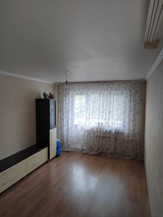 
   Продам 2-комнатную, 42.4 м², Устиновича ул, 14

. Фото 1.