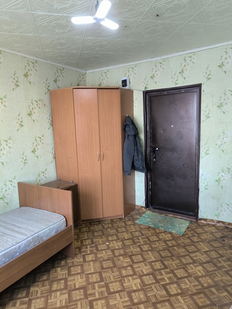 
   Продам секционку, 13.4 м², Юности ул, 5

. Фото 3.