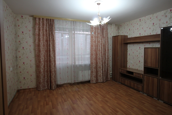 
   Продам 1-комнатную, 40.7 м², Алеши Тимошенкова ул, 117

. Фото 1.