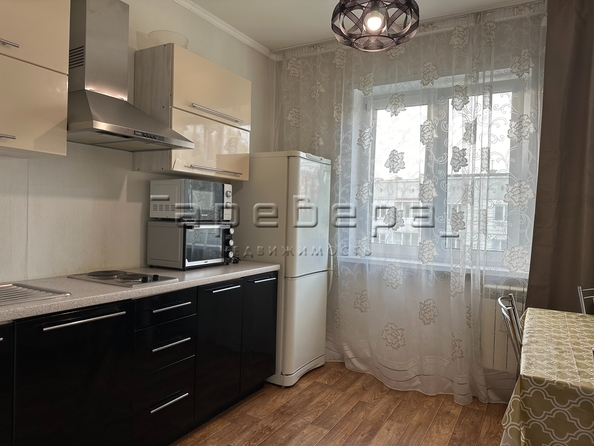 
   Продам 2-комнатную, 54.5 м², Академгородок ул, 14

. Фото 14.