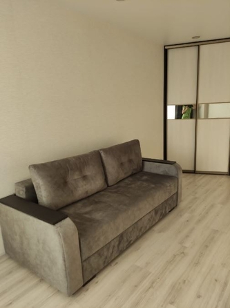 
  Сдам в аренду 1-комнатную квартиру, 36 м², Ачинск

. Фото 1.