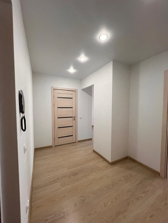 
   Продам 1-комнатную, 35.6 м², 40 лет Победы ул, 2и

. Фото 6.