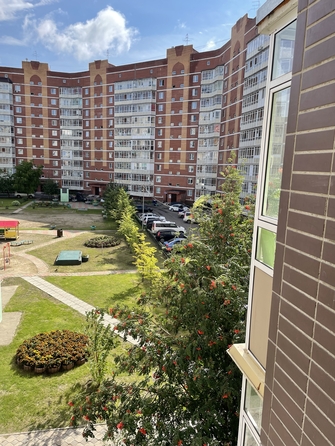 
   Продам 2-комнатную, 53 м², Алексеева ул, 25

. Фото 34.