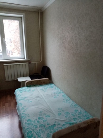 
   Продам 1-комнатную, 14 м², Крылова ул, 10

. Фото 1.