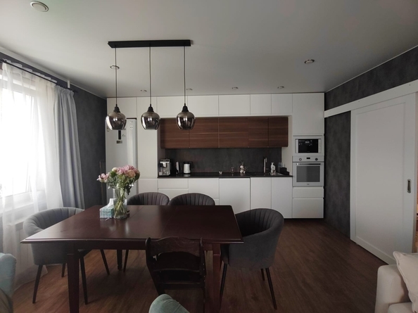 
   Продам 3-комнатную, 59 м², Лесников ул, 27

. Фото 5.