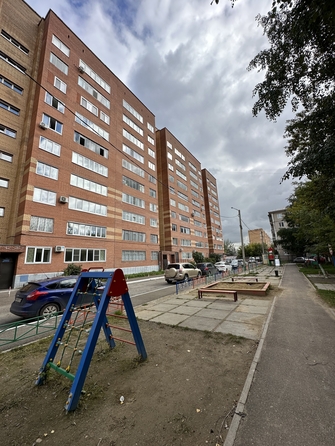 
   Продам 3-комнатную, 70 м², Мирошниченко ул, 5

. Фото 1.