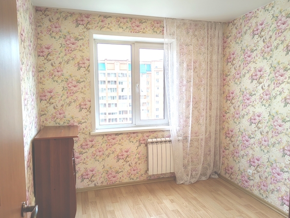 
   Продам 3-комнатную, 68 м², Краснодарская ул, 39

. Фото 14.