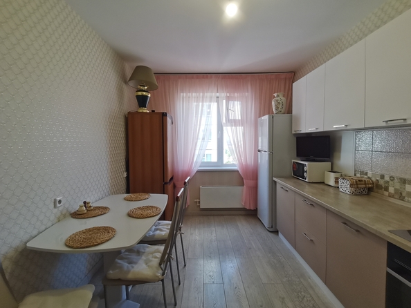 
   Продам 2-комнатную, 59 м², Апрельская ул, 5Б

. Фото 10.