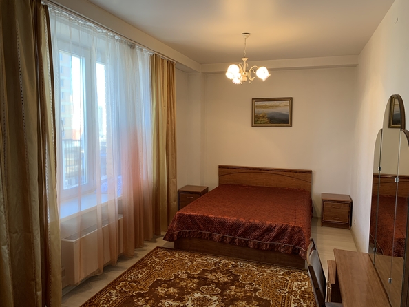 
  Сдам в аренду 2-комнатную квартиру, 60 м², Красноярск

. Фото 4.