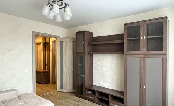 
  Сдам 1-комн. квартиру, 38 м², Мира ул, д. 4а
. Фото 1.