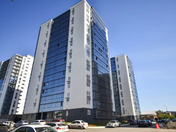 
   Продам 1-комнатную, 38.5 м², Белый квартал на Спандаряна, 2

. Фото 1.