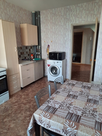 
  Сдам в аренду 2-комнатную квартиру, 63 м², Красноярск

. Фото 7.