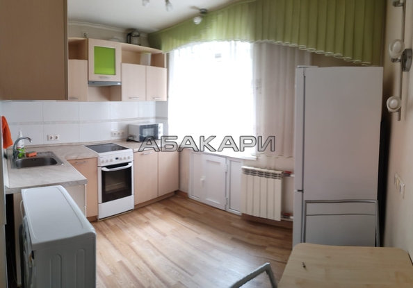 
  Сдам в аренду 1-комнатную квартиру, 40 м², Красноярск

. Фото 3.