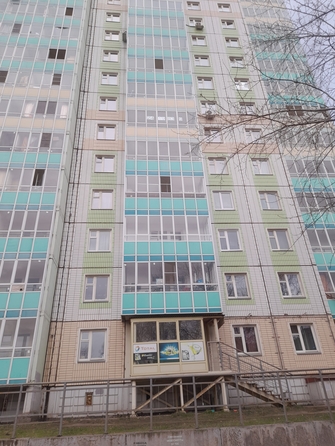 
  Сдам в аренду 1-комнатную квартиру, 40 м², Красноярск

. Фото 2.