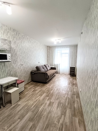 
  Сдам в аренду студию, 30 м², Красноярск

. Фото 2.