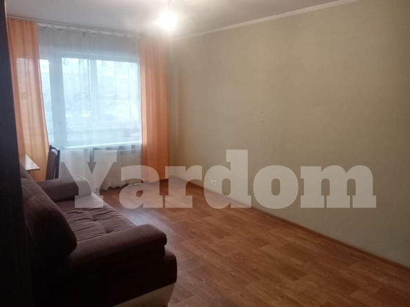 
   Продам 2-комнатную, 45.6 м², Железнодорожников ул, 24а

. Фото 2.