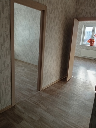 
   Продам 2-комнатную, 65 м², Караульная ул, 39/3

. Фото 2.