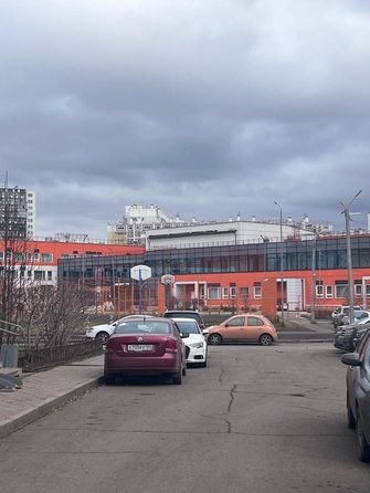 
   Продам 1-комнатную, 40.8 м², Алексеева ул, 25

. Фото 16.