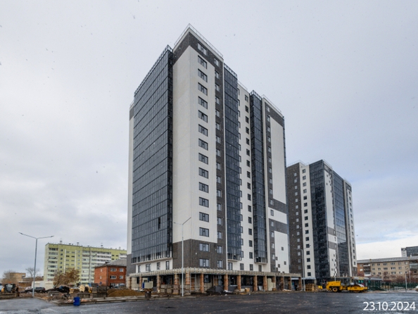 
   Продам 2-комнатную, 60.9 м², 60 лет Октября ул, 90 к2

. Фото 2.