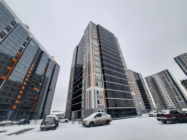 
  Сдам в аренду 2-комнатную квартиру, 61 м², Красноярск

. Фото 2.