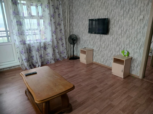 
  Сдам в аренду 2-комнатную квартиру, 60 м², Красноярск

. Фото 7.