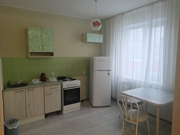 
  Сдам в аренду 2-комнатную квартиру, 53 м², Красноярск

. Фото 5.