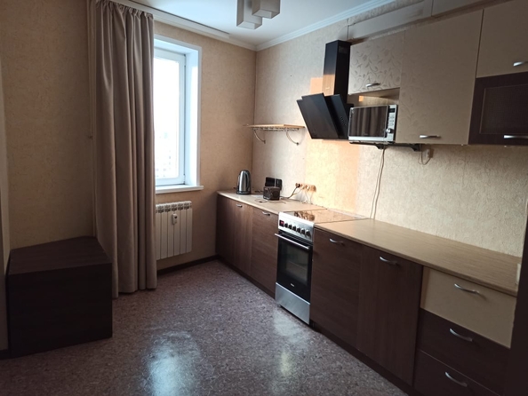 
  Сдам в аренду 2-комнатную квартиру, 49 м², Красноярск

. Фото 6.