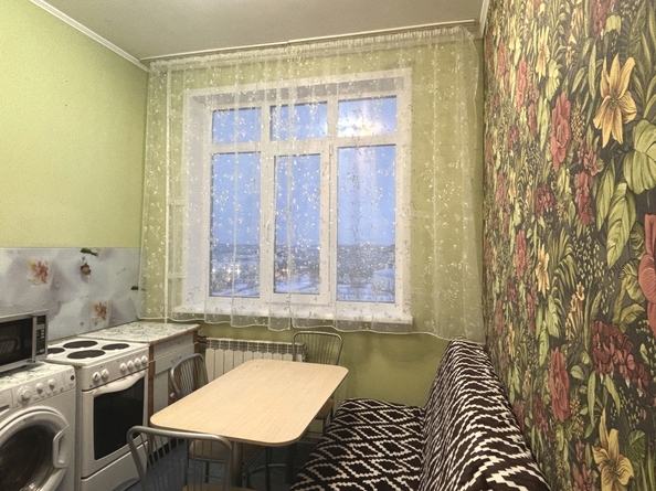 
   Продам 1-комнатную, 41.7 м², 40 лет Победы ул, 2

. Фото 3.