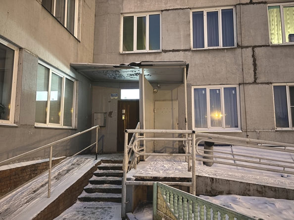 
   Продам 1-комнатную, 41.7 м², 40 лет Победы ул, 2

. Фото 13.