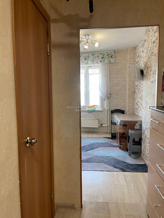 
   Продам 1-комнатную, 34 м², Микуцкого ул, 3

. Фото 4.