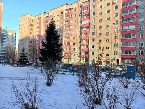 
   Продам 2-комнатную, 72 м², Линейная ул, 97

. Фото 1.