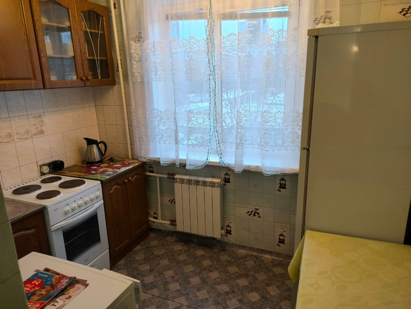 
  Сдам в аренду 2-комнатную квартиру, 43 м², Красноярск

. Фото 3.