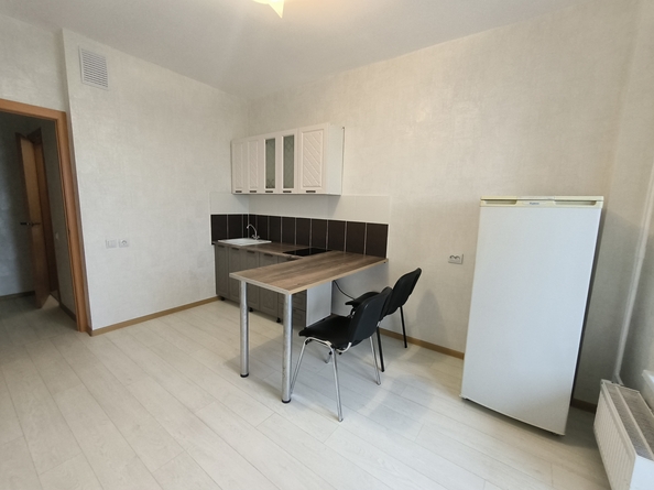 
  Сдам в аренду 1-комнатную квартиру, 37.5 м², Красноярск

. Фото 11.