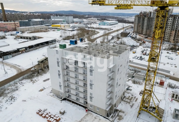 
   Продам 2-комнатную, 58.2 м², Три слона, дом 1

. Фото 3.