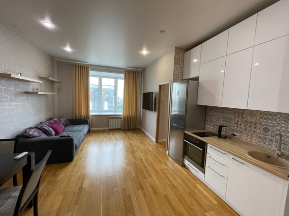 
  Сдам посуточно в аренду 2-комнатную квартиру, 46 м², Красноярск

. Фото 4.