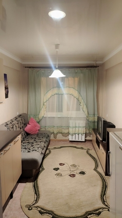 
  Сдам в аренду комнату, 30 м², Красноярск

. Фото 1.