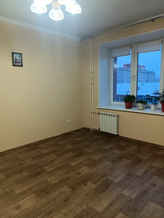 
   Продам 1-комнатную, 40 м², Толстого ул, 19

. Фото 1.