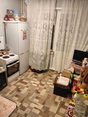 
   Продам 1-комнатную, 37.73 м², Молодежный пр-кт, 17

. Фото 6.