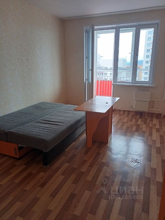 
  Сдам в аренду 1-комнатную квартиру, 32 м², Красноярск

. Фото 1.