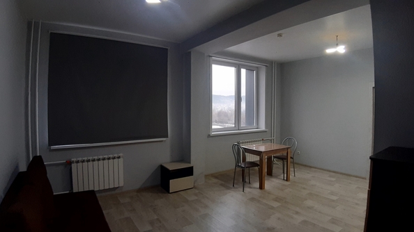 
  Сдам в аренду 2-комнатную квартиру, 43 м², Красноярск

. Фото 3.