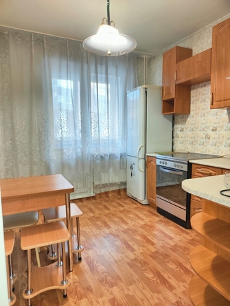 
  Сдам в аренду 1-комнатную квартиру, 36 м², Красноярск

. Фото 2.